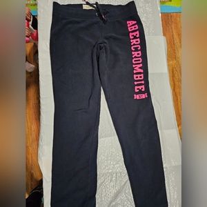 Abercrombie Sweats Lg